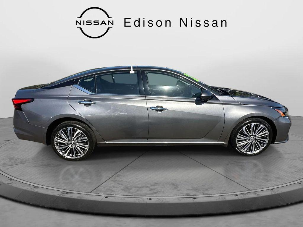 used 2023 Nissan Altima car, priced at $24,348