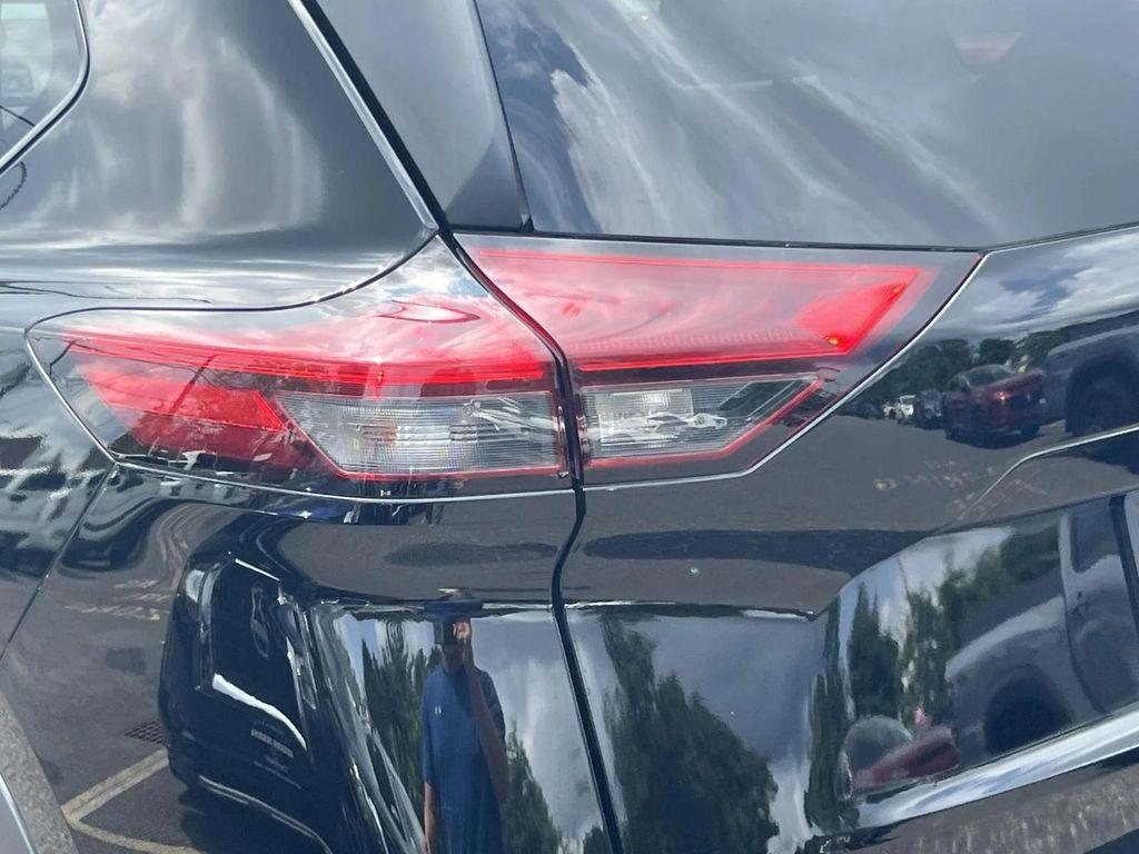 used 2023 Nissan Rogue car, priced at $22,491