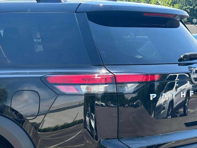 used 2024 Nissan Pathfinder car, priced at $30,995