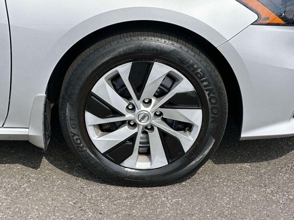 used 2022 Nissan Altima car, priced at $19,347