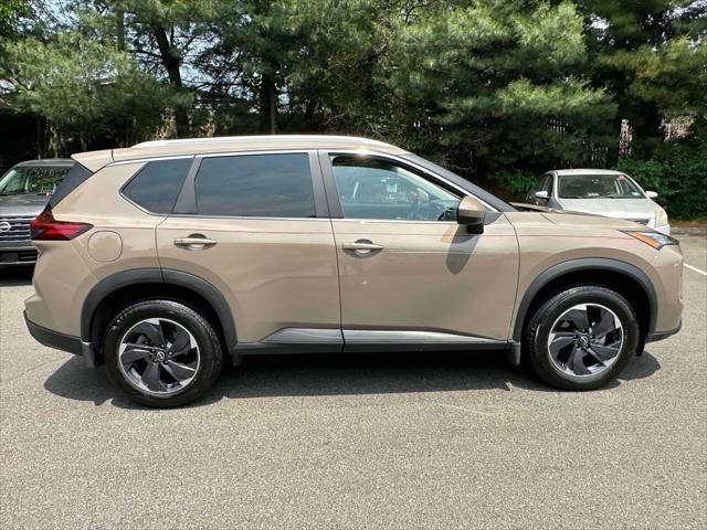 used 2024 Nissan Rogue car, priced at $26,995