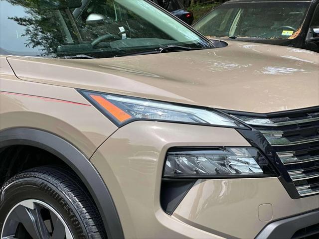 used 2024 Nissan Rogue car, priced at $26,995
