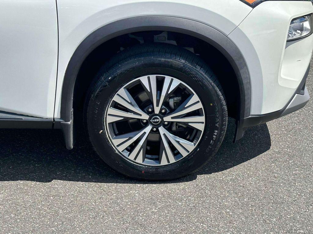 used 2022 Nissan Rogue car, priced at $21,999