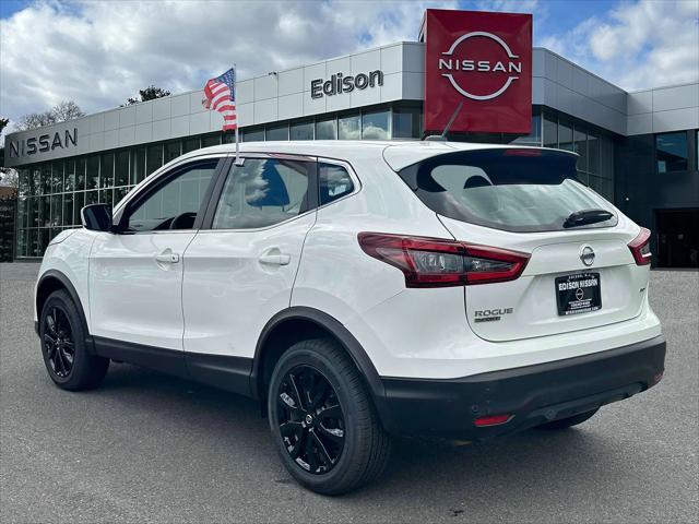 used 2022 Nissan Rogue Sport car, priced at $20,495