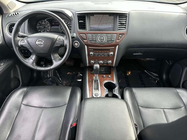 used 2020 Nissan Pathfinder car, priced at $23,995