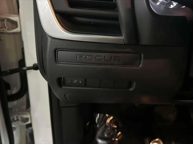 used 2021 Nissan Rogue car, priced at $18,995