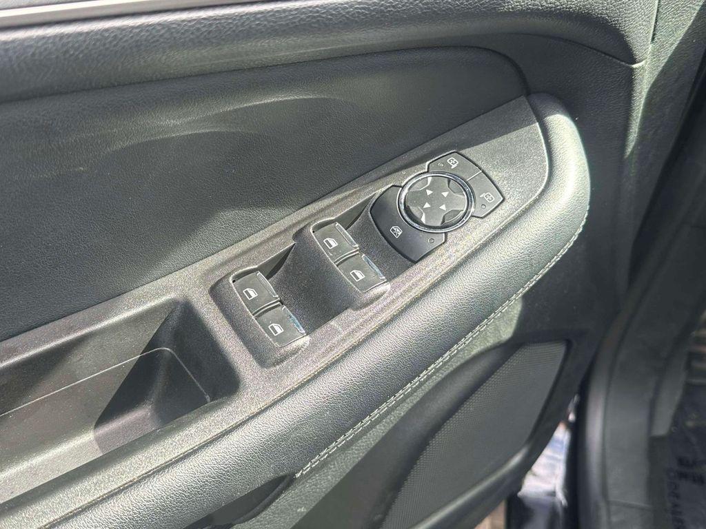 used 2022 Ford Edge car, priced at $20,352