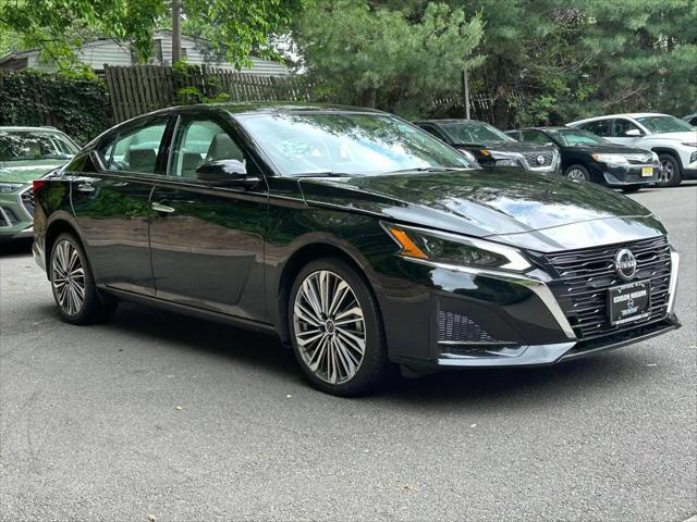 used 2023 Nissan Altima car, priced at $24,495