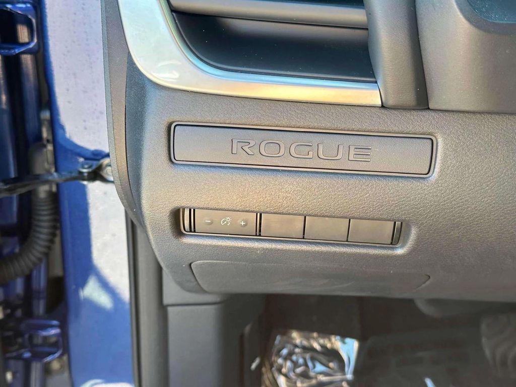 used 2023 Nissan Rogue car, priced at $21,999