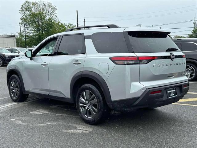 used 2024 Nissan Pathfinder car, priced at $31,995