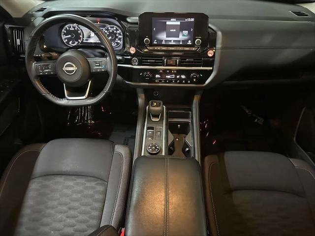 used 2024 Nissan Pathfinder car, priced at $31,995