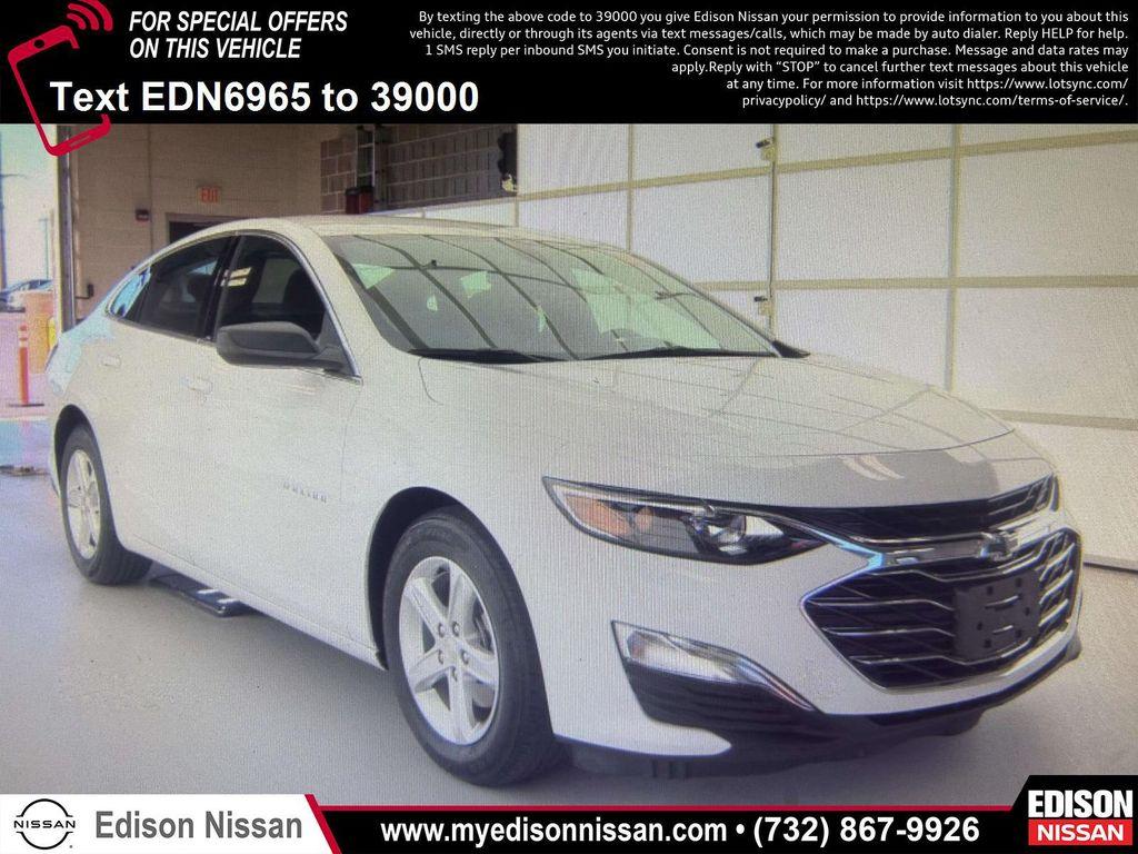 used 2022 Chevrolet Malibu car, priced at $17,999