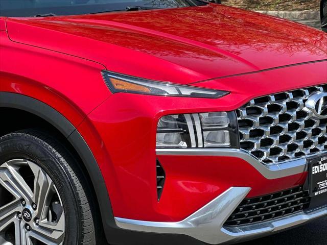 used 2021 Hyundai Santa Fe car, priced at $20,999