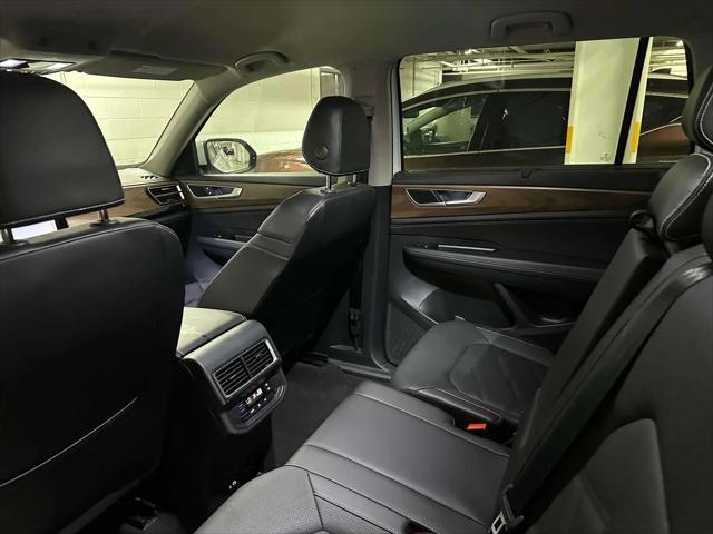 used 2025 Volkswagen Atlas car, priced at $37,995