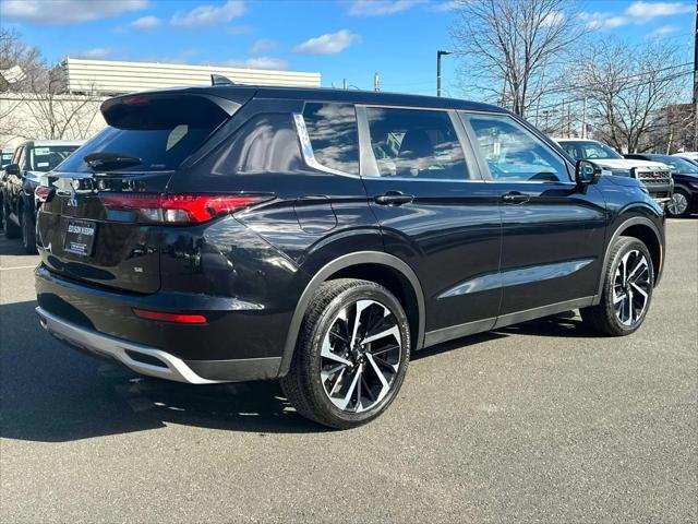 used 2024 Mitsubishi Outlander car, priced at $26,995