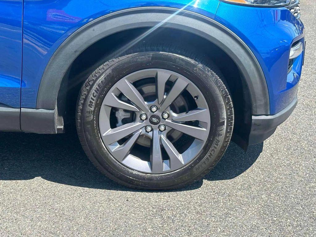 used 2022 Ford Explorer car, priced at $32,999