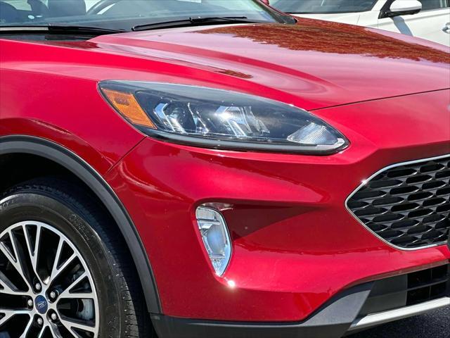 used 2022 Ford Escape car, priced at $23,995