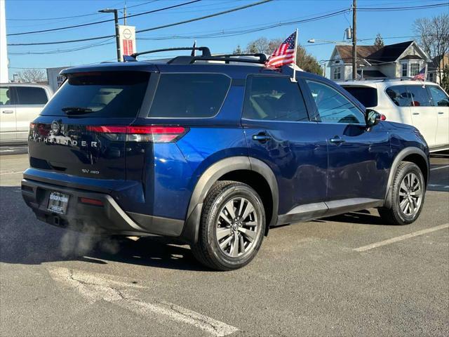 used 2022 Nissan Pathfinder car, priced at $24,995