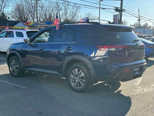 used 2022 Nissan Pathfinder car, priced at $24,995