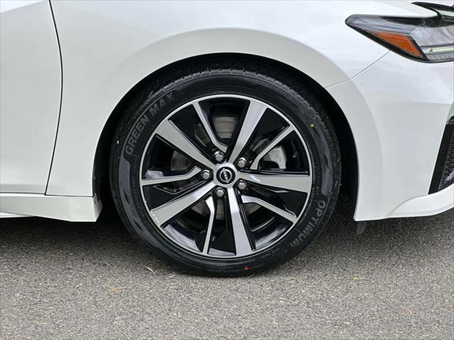 used 2023 Nissan Maxima car, priced at $22,995
