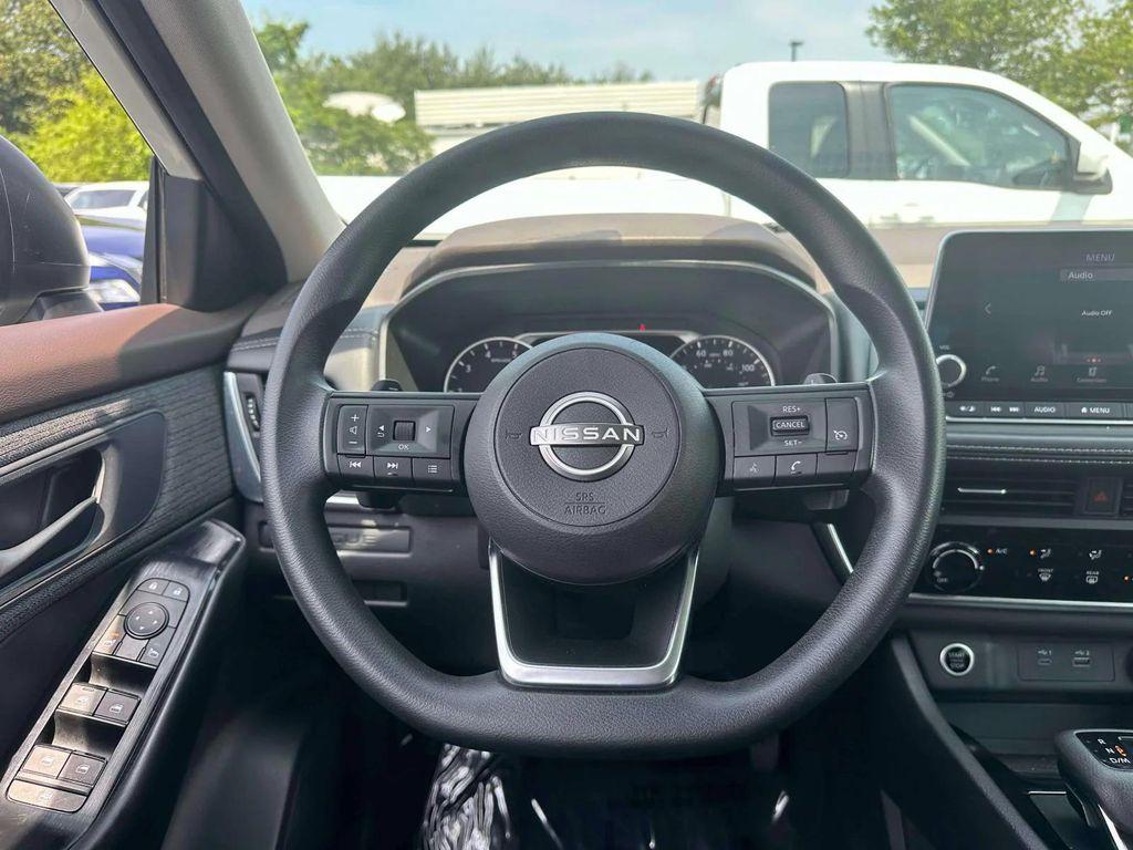 used 2023 Nissan Rogue car, priced at $18,999