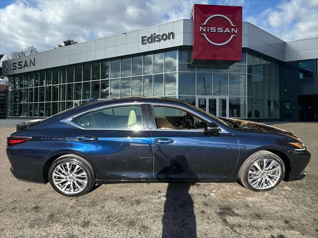 used 2021 Lexus ES 350 car, priced at $29,995