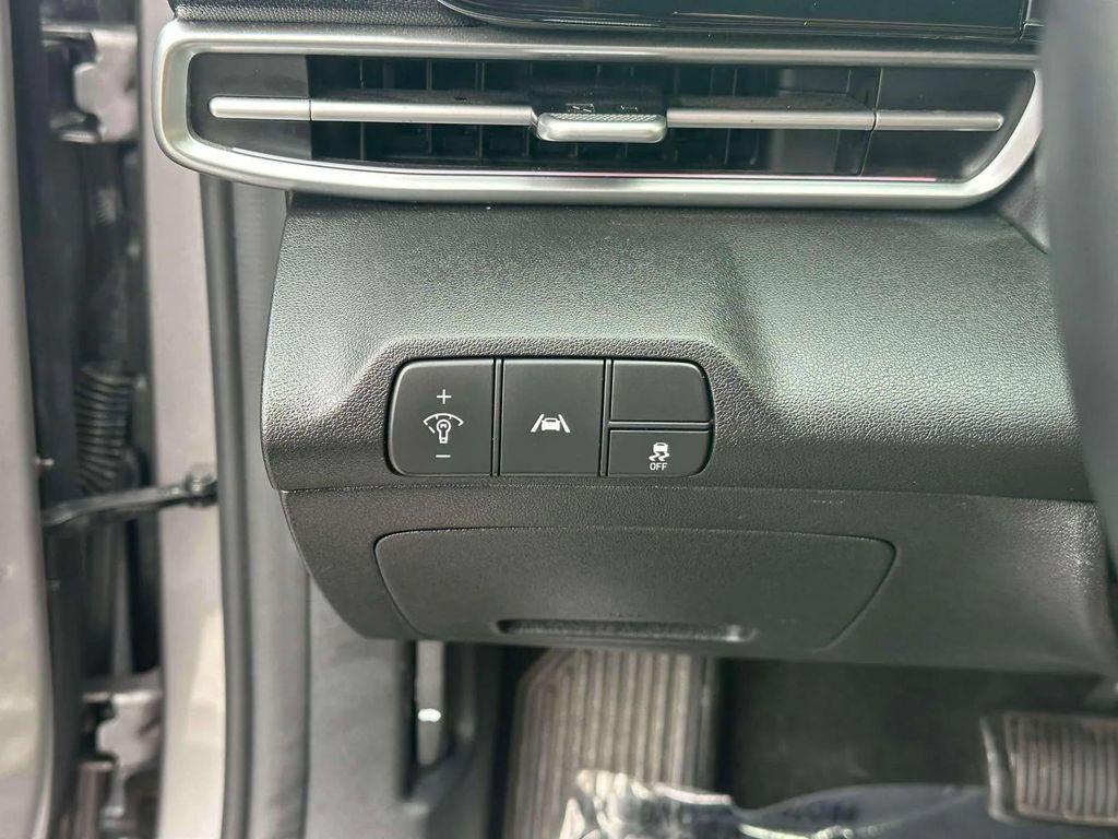 used 2023 Hyundai Elantra car, priced at $20,314