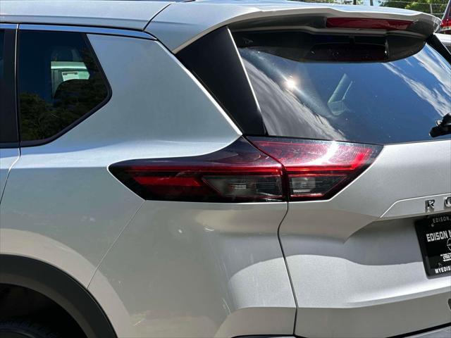 used 2023 Nissan Rogue car, priced at $21,295