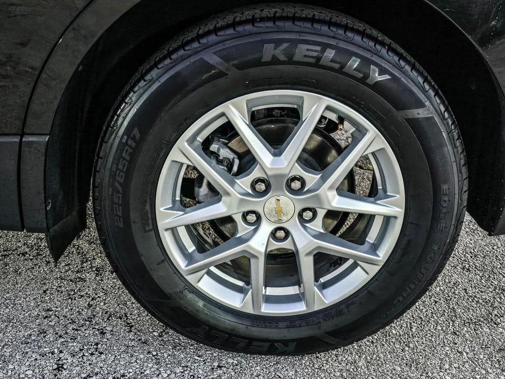 used 2024 Chevrolet Equinox car, priced at $22,797