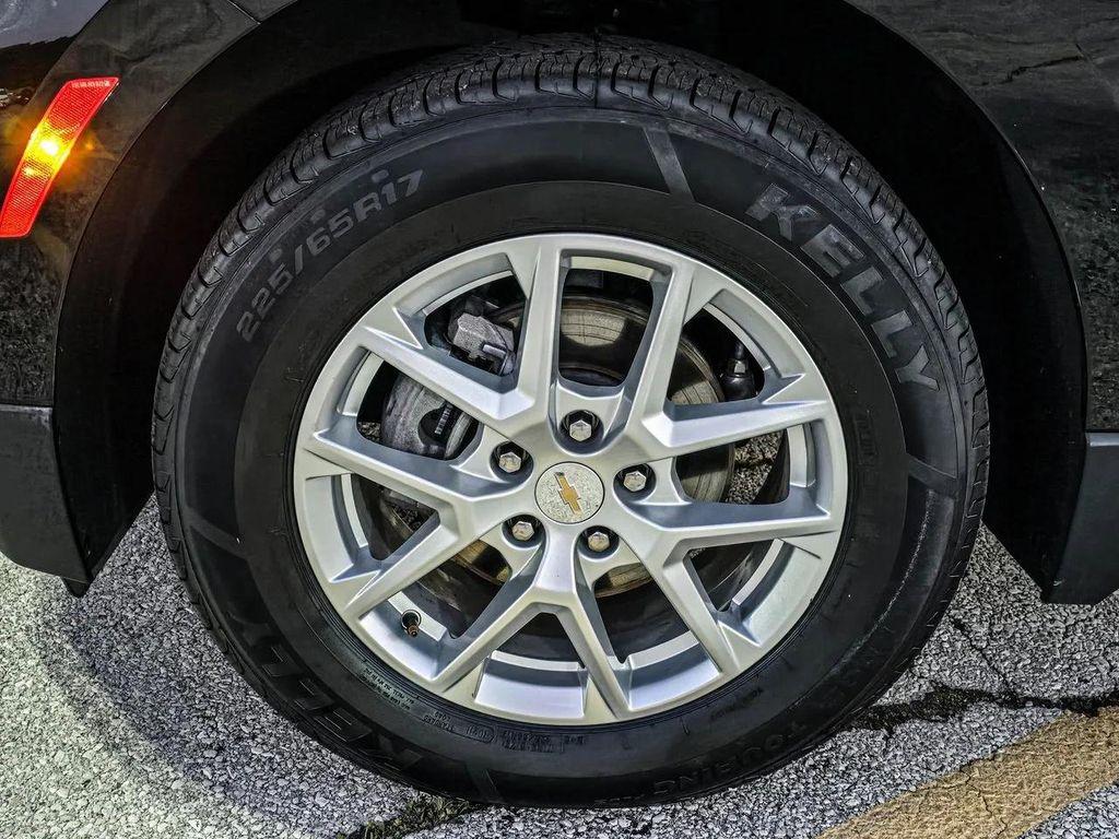 used 2024 Chevrolet Equinox car, priced at $22,797