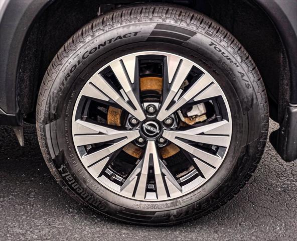 used 2022 Nissan Rogue car, priced at $20,906
