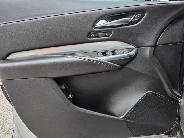 used 2022 Cadillac XT4 car, priced at $23,927