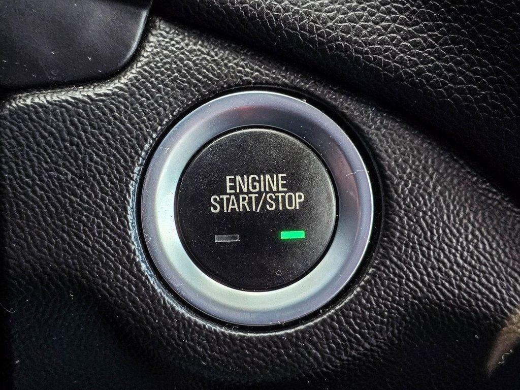 used 2020 Chevrolet Equinox car, priced at $20,353