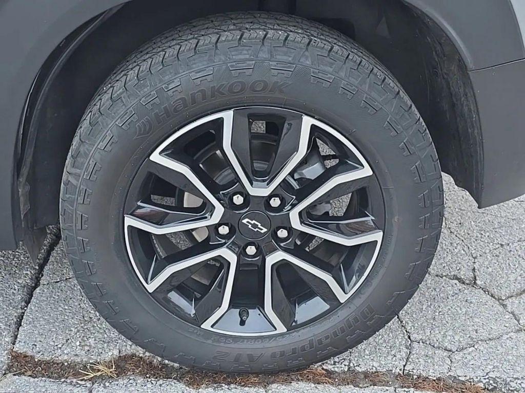 used 2024 Chevrolet TrailBlazer car, priced at $24,143