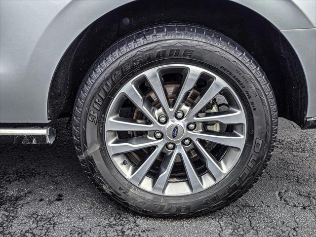 used 2018 Ford Expedition car, priced at $21,989