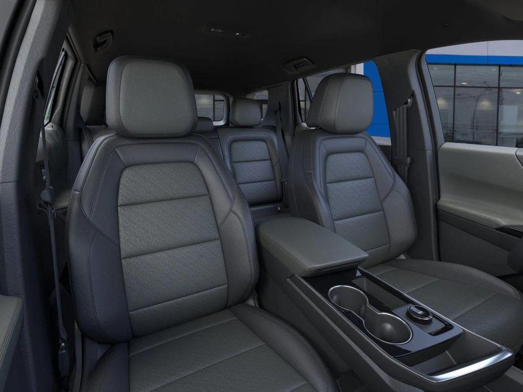 new 2026 Chevrolet Equinox car, priced at $31,412