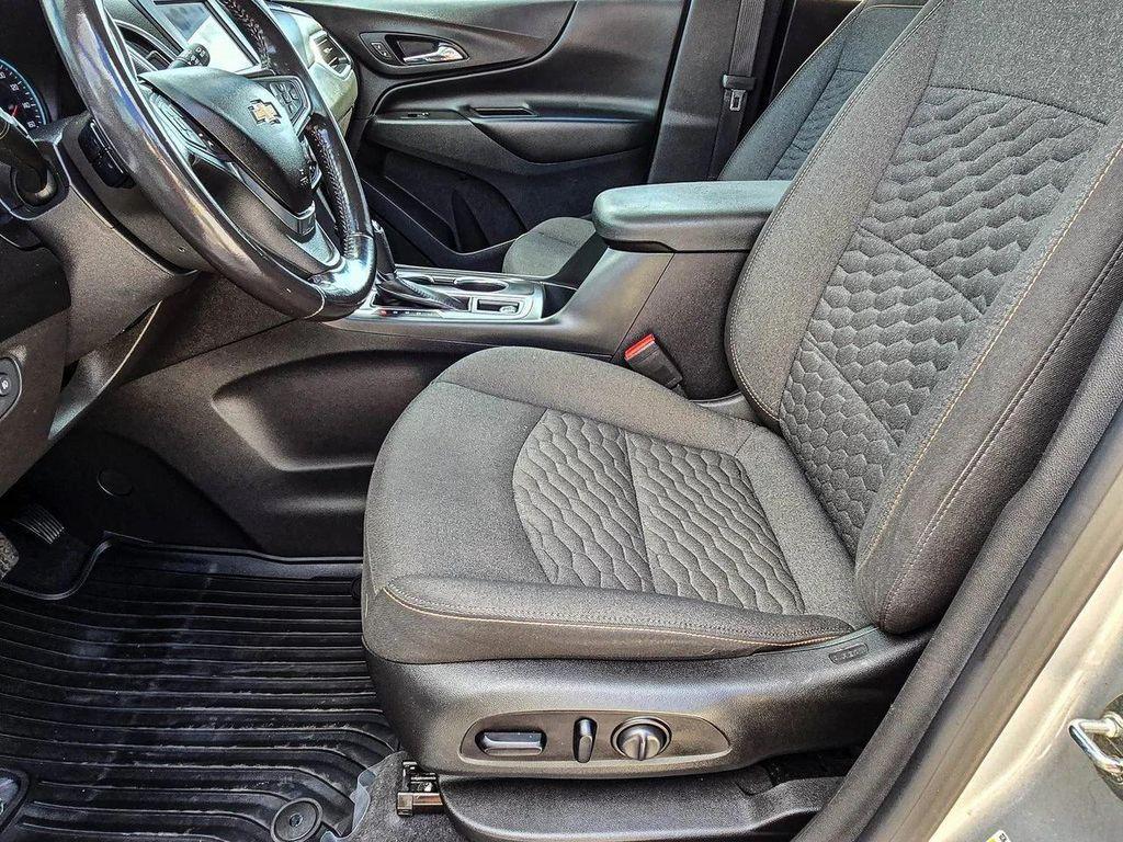 used 2021 Chevrolet Equinox car, priced at $17,496