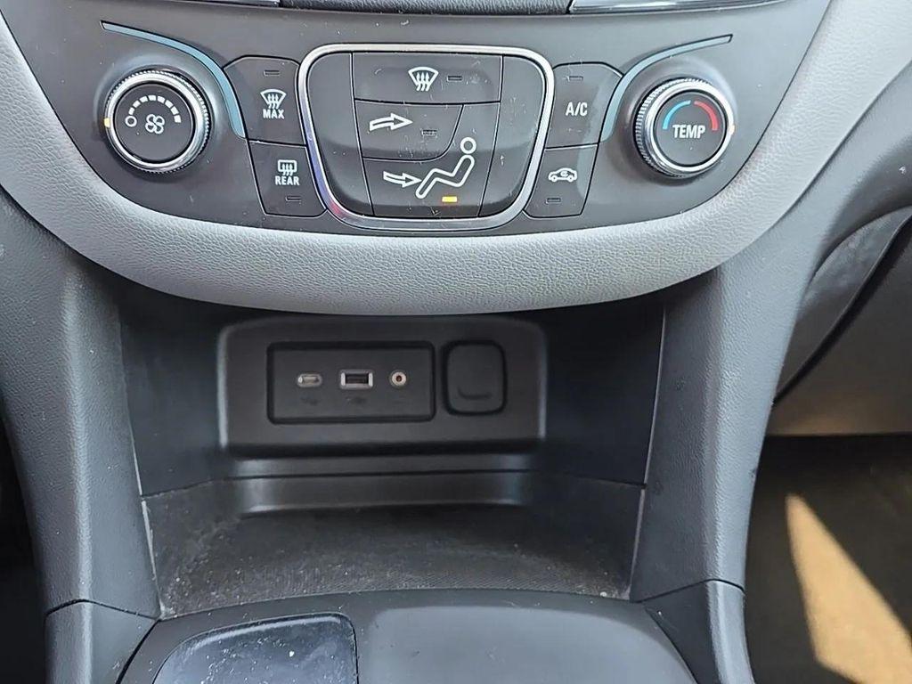 used 2020 Chevrolet Equinox car, priced at $20,182