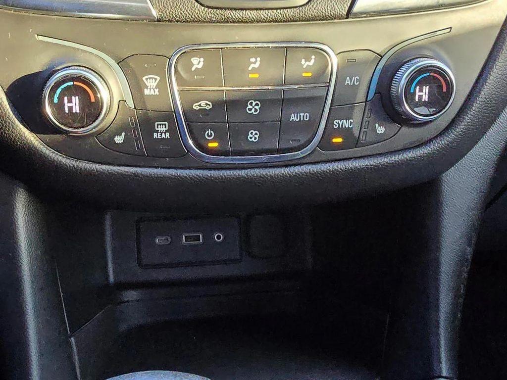 used 2021 Chevrolet Equinox car, priced at $17,996