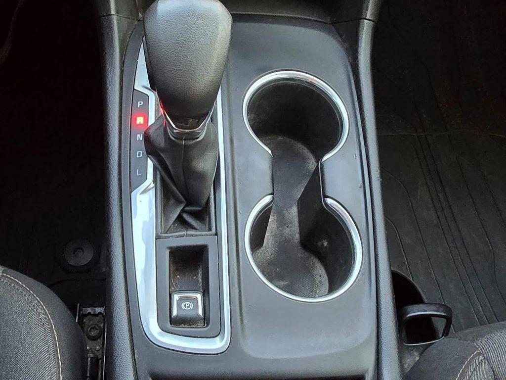 used 2021 Chevrolet Equinox car, priced at $17,996