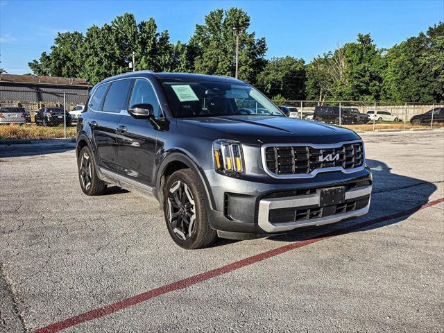 used 2024 Kia Telluride car, priced at $37,552
