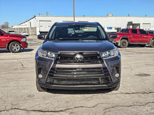 used 2018 Toyota Highlander car, priced at $22,411