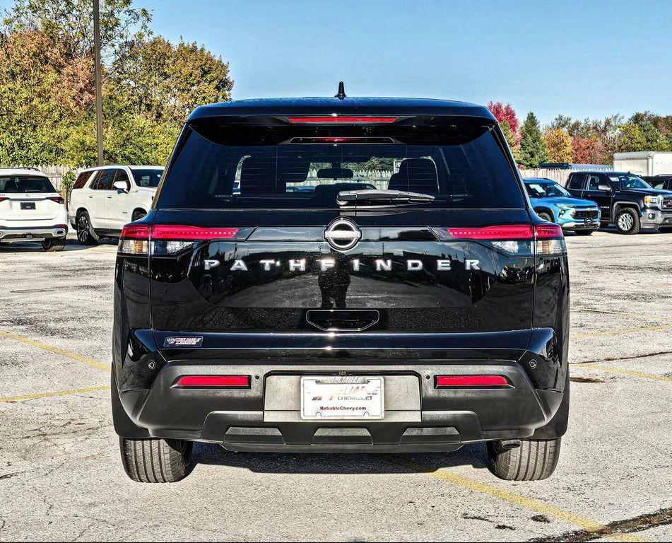 used 2022 Nissan Pathfinder car, priced at $23,358