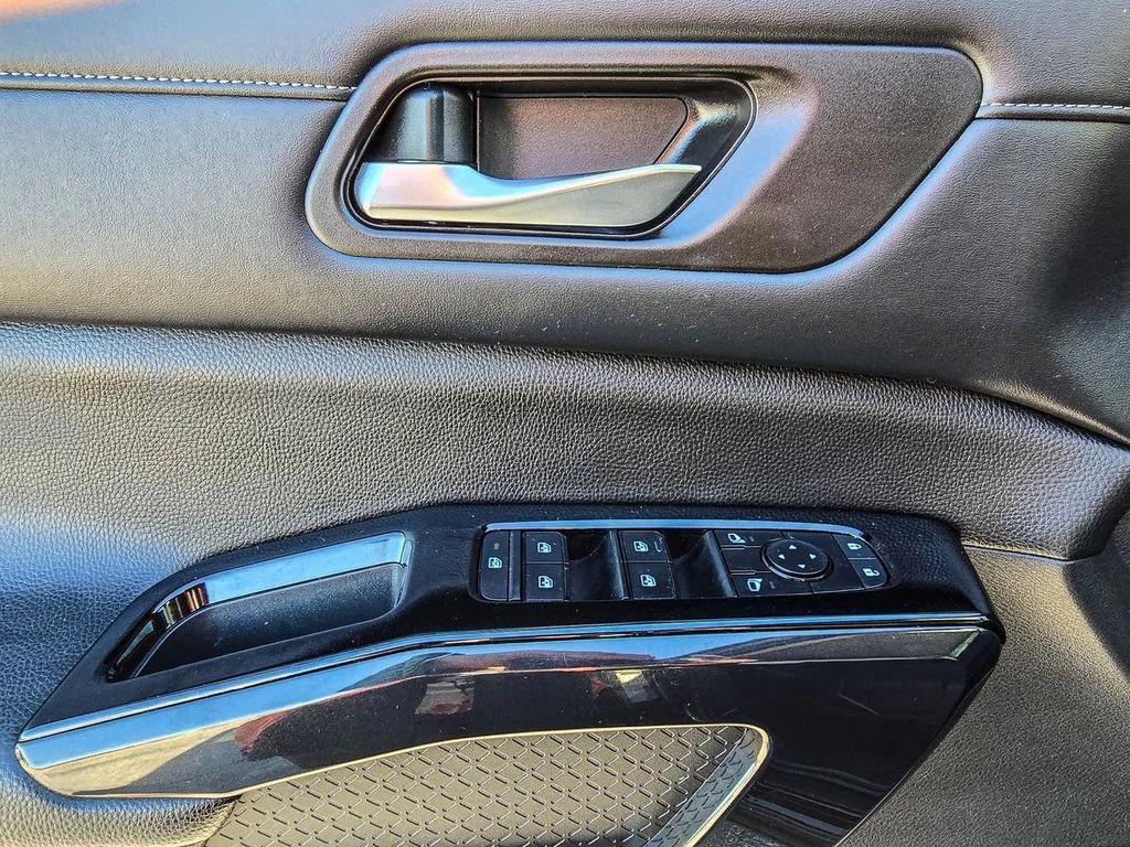 used 2022 Nissan Pathfinder car, priced at $23,358