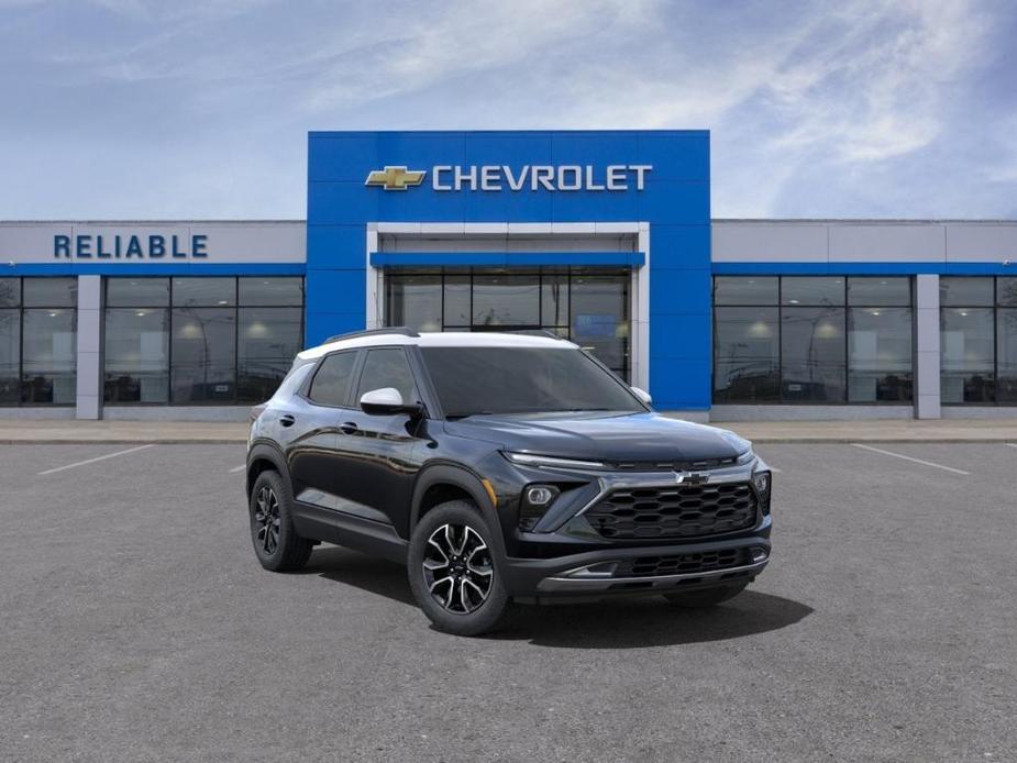 new 2025 Chevrolet TrailBlazer car, priced at $29,490