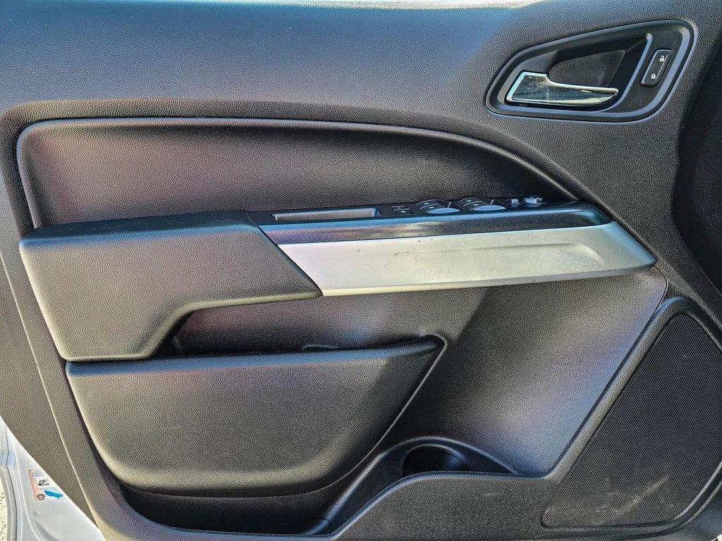used 2021 Chevrolet Colorado car, priced at $20,996