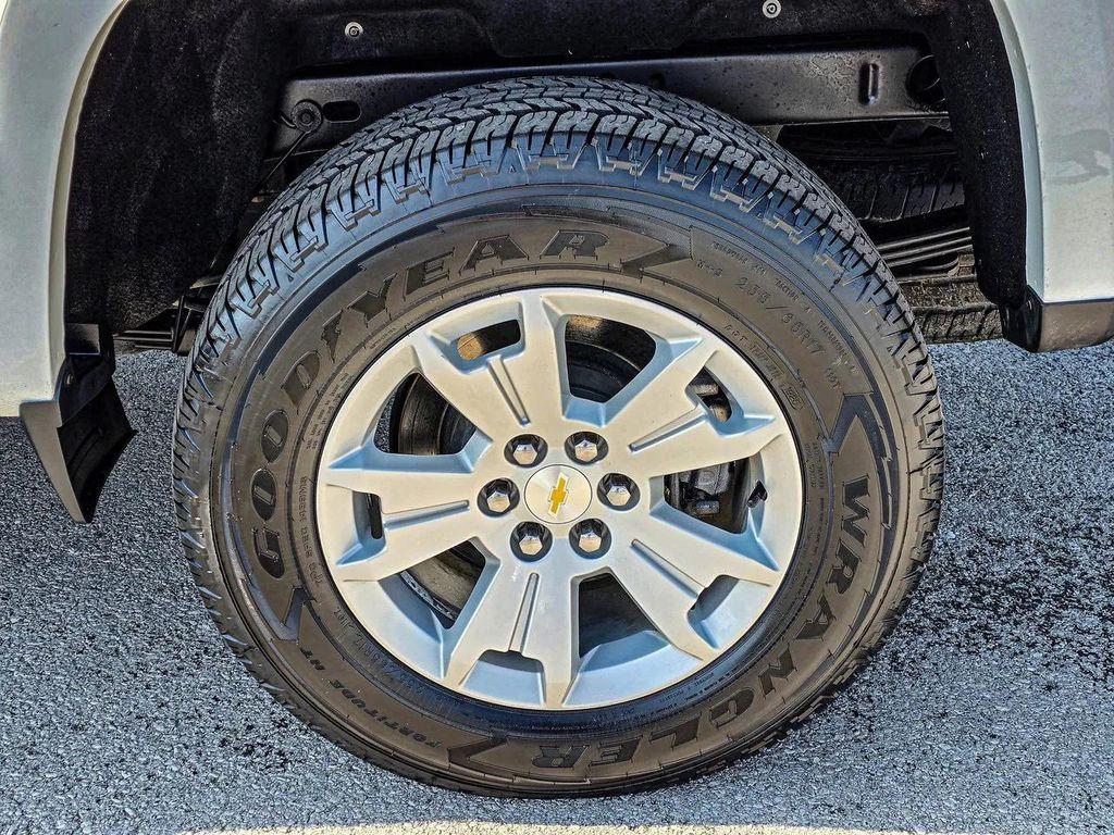 used 2021 Chevrolet Colorado car, priced at $20,996