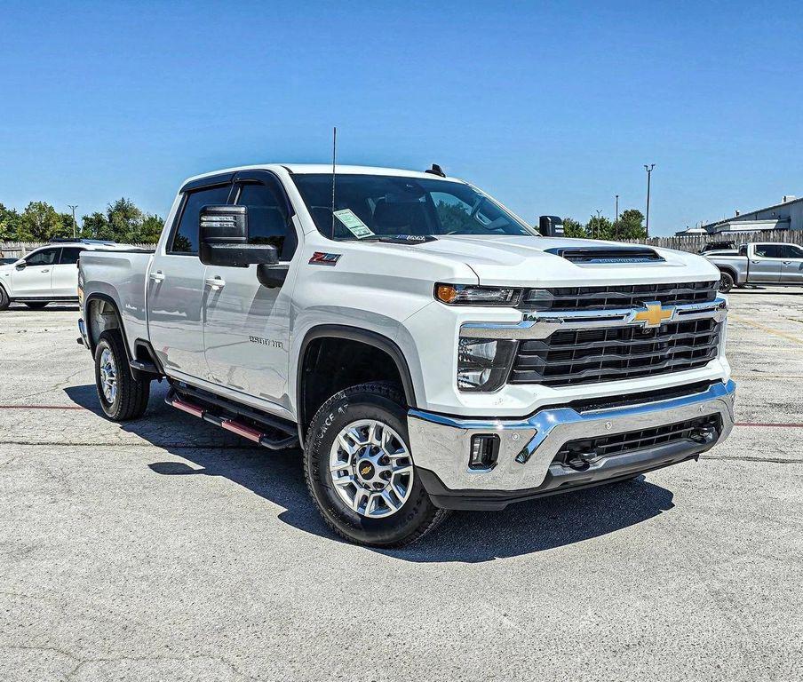 used 2025 Chevrolet Silverado 2500 car, priced at $57,996