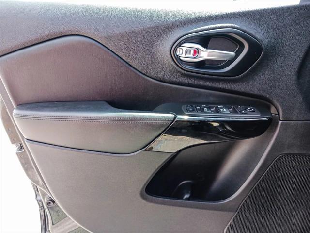 used 2021 Jeep Cherokee car, priced at $21,390