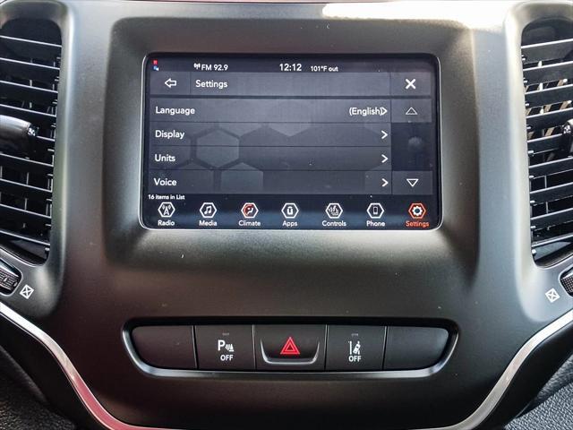used 2021 Jeep Cherokee car, priced at $21,390
